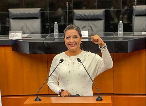 Participa Leticia Castro Ortiz  en la firma del convenio de colaboración entre el Senado de la República y el Congreso del Estado de Guerrero