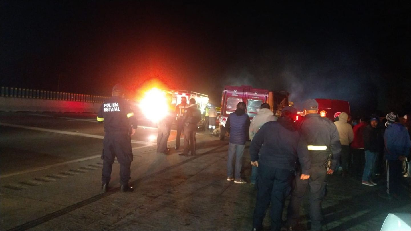 #Choque en la autopista México - Puebla dejo tres muertos