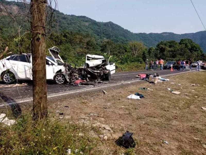 Choque en carretera de Hidalgo deja 4 muertos
