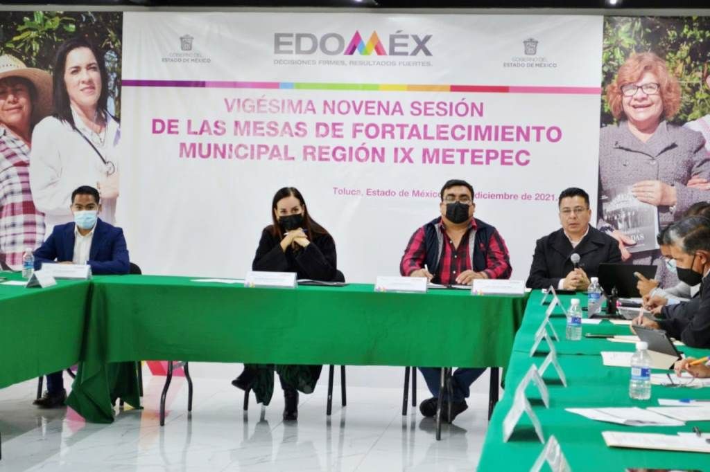 El GEM realiza mesa de fortalecimiento municipal de la Región IX Metepec