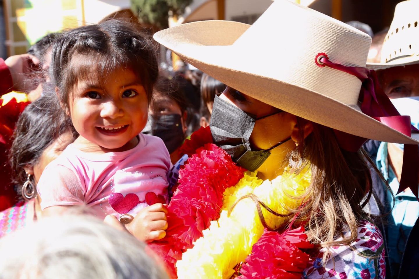 Llega la alegría y esperanza de la Navidad a niñas y niños de La Montaña de Guerrero
