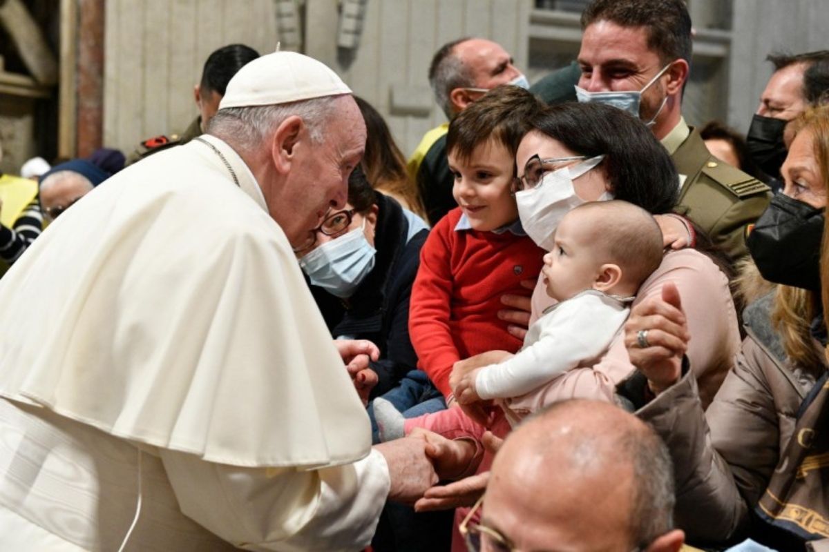 Los tres consejos del Papa Francisco para las familias con problemas