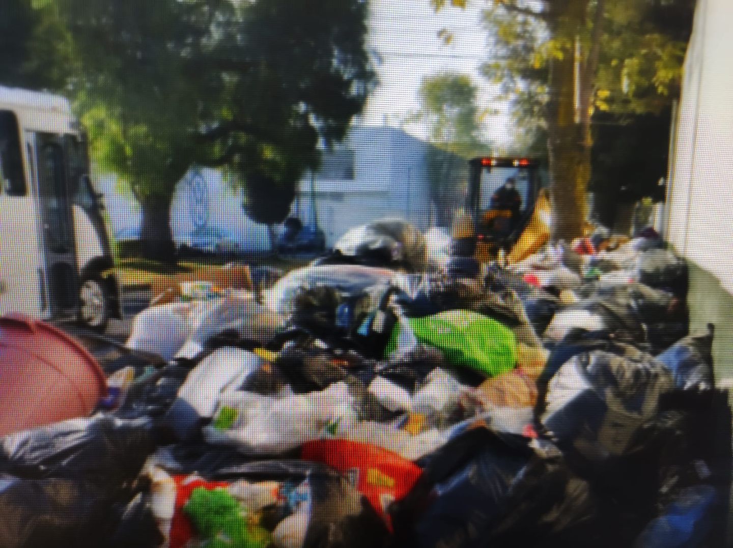#Toluca es un basurero a cielo abierto por mal gobierno de MORENA: vecinos