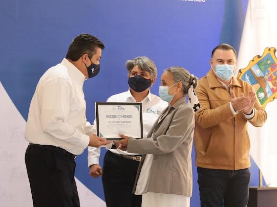Celebra Gobernador Francisco García Cabeza de Vaca Día de la Enfermera en México