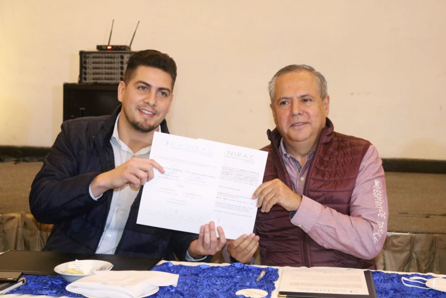 Ayuntamiento de Ahome y Canirac firman convenio de colaboración