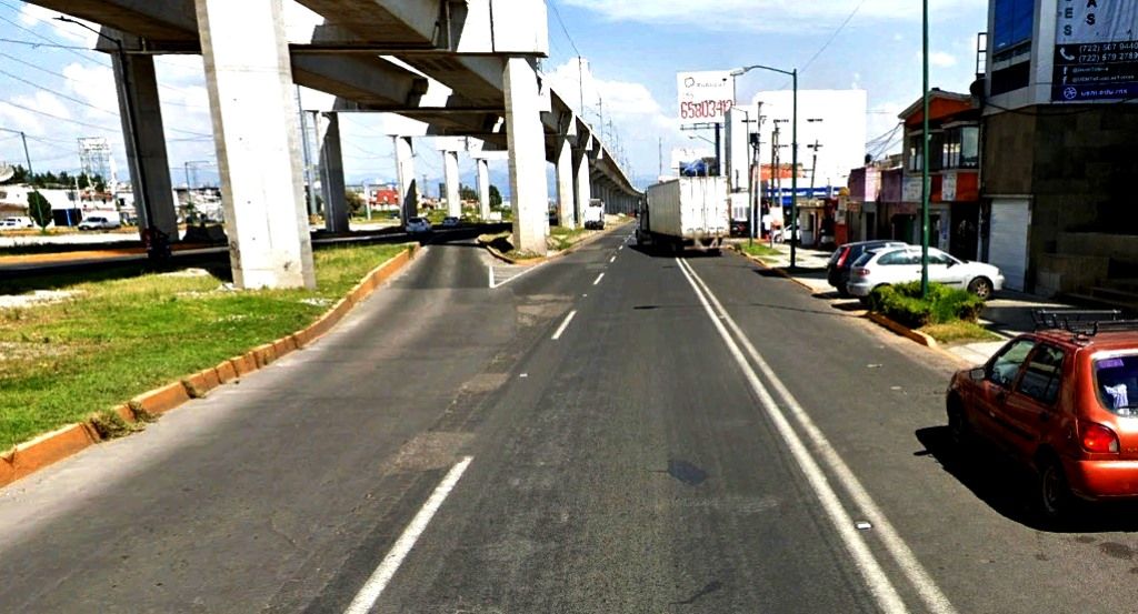 Anuncian cierre temporal del carril lateral de la vialidad Las Torres