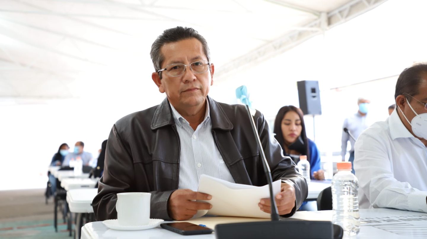 Solicita diputado Carlos Reyes información de obras que se realizan en el Congreso de Guerrero