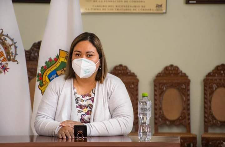 Se podría llamar a ex funcionarios municipales para solventar observaciones: Vania López
