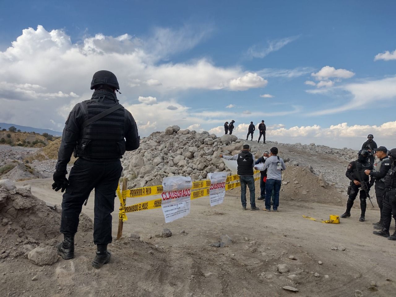 Clausura PROPAEM minas clandestinas en la zona conocida como ’El Refugio’, en Toluca