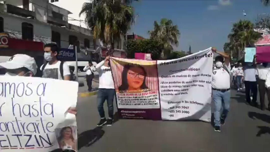 Desaparece estudiante de Chilpancingo en la ciudad de México; piden familiares y amigos ayuda para localizarla