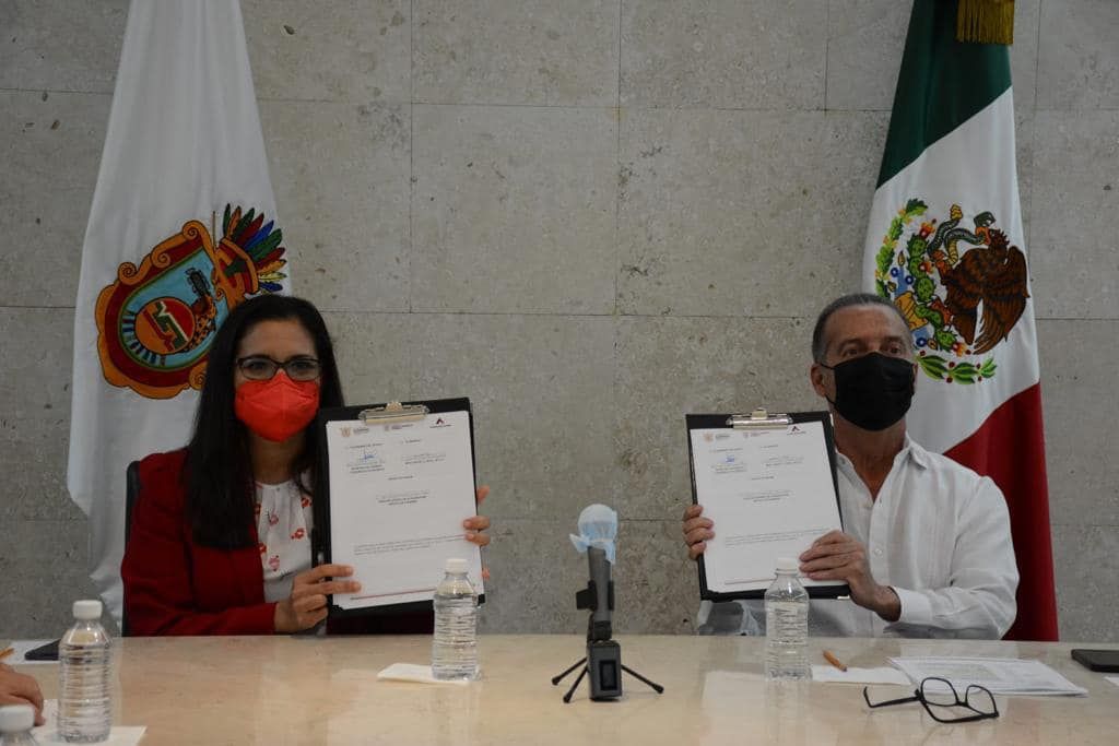 Sefodeco Guerrero y American Tower firman convenio a favor de la conectividad del estado