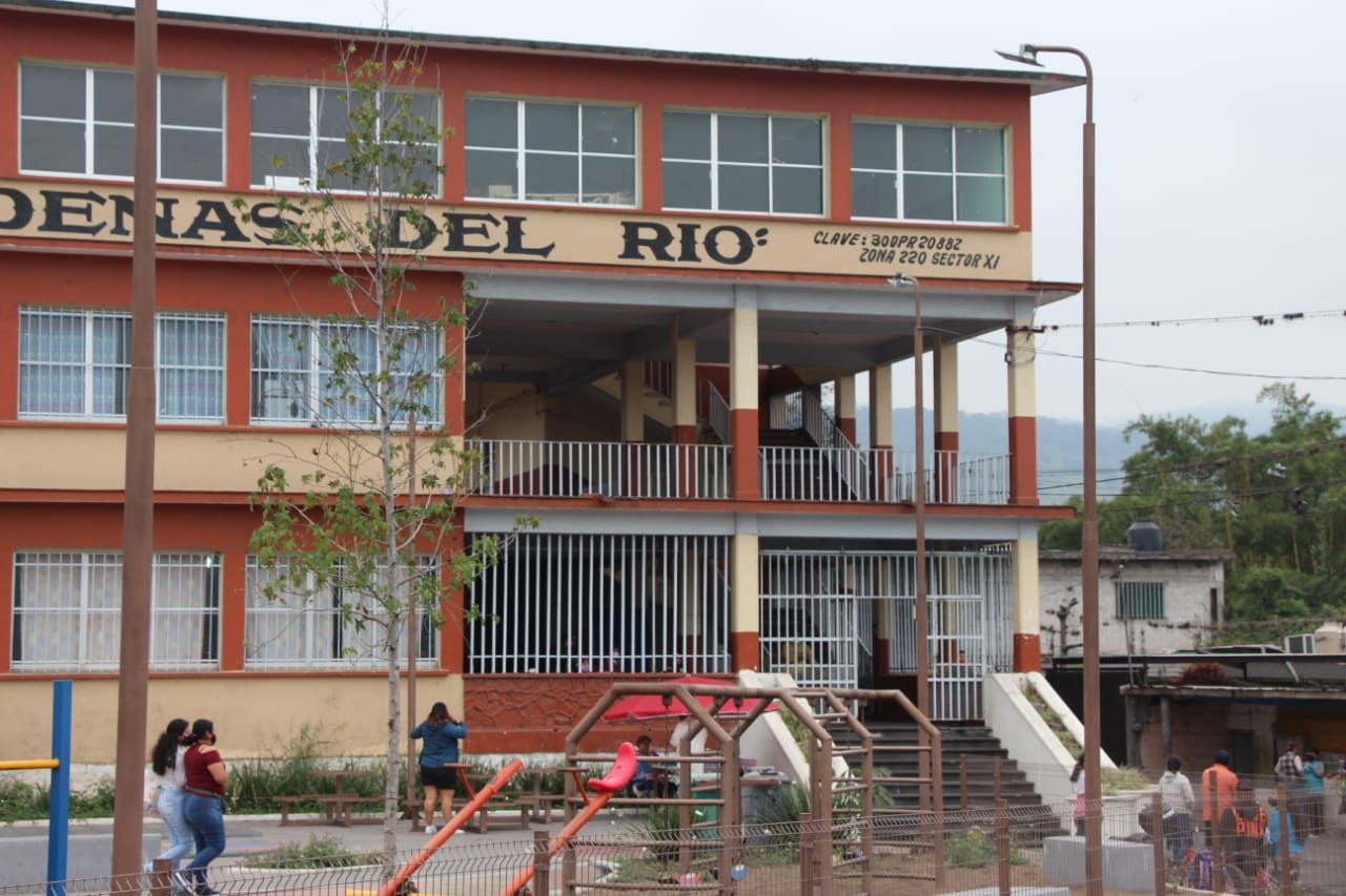 Ayuntamiento de Atoyac iniciará jornada de sanitización en escuelas
