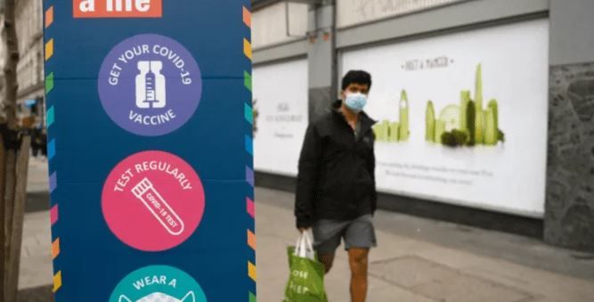 Europa podría ver el final de la pandemia con Ómicron