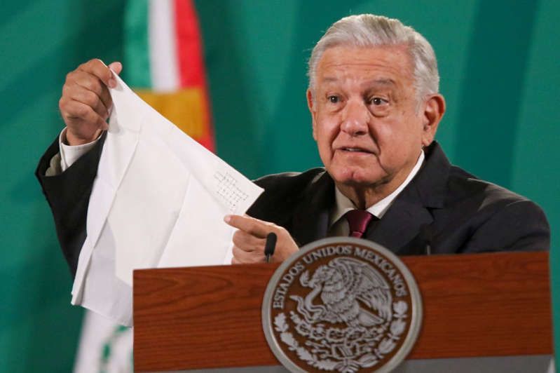 Pese a "fuerte retórica" de AMLO, México quedó entre los más corruptos de 2021