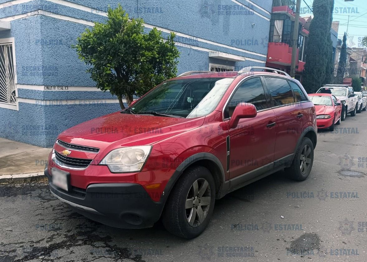 Localizan vehículo con reporte de robo en  Ecatepec 
