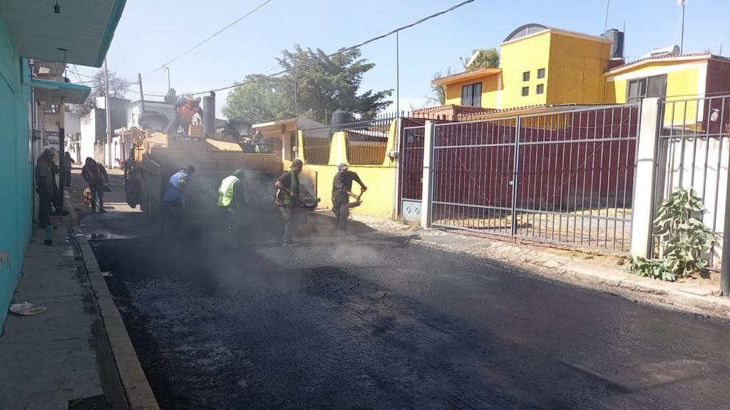 Mariela Gutiérrez Escalante continúa con la construcción y mantenimiento de obras públicas