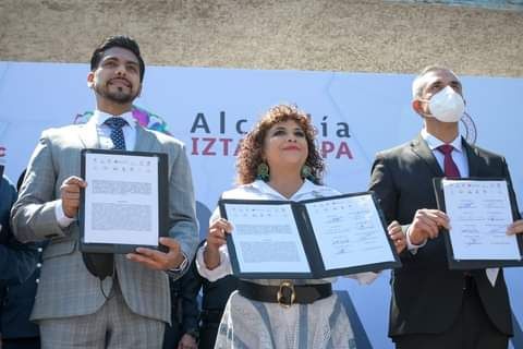 Clara Brugada y Adolfo Cerqueda firman acuerdo metropolitano "Por la Paz y la Seguridad"