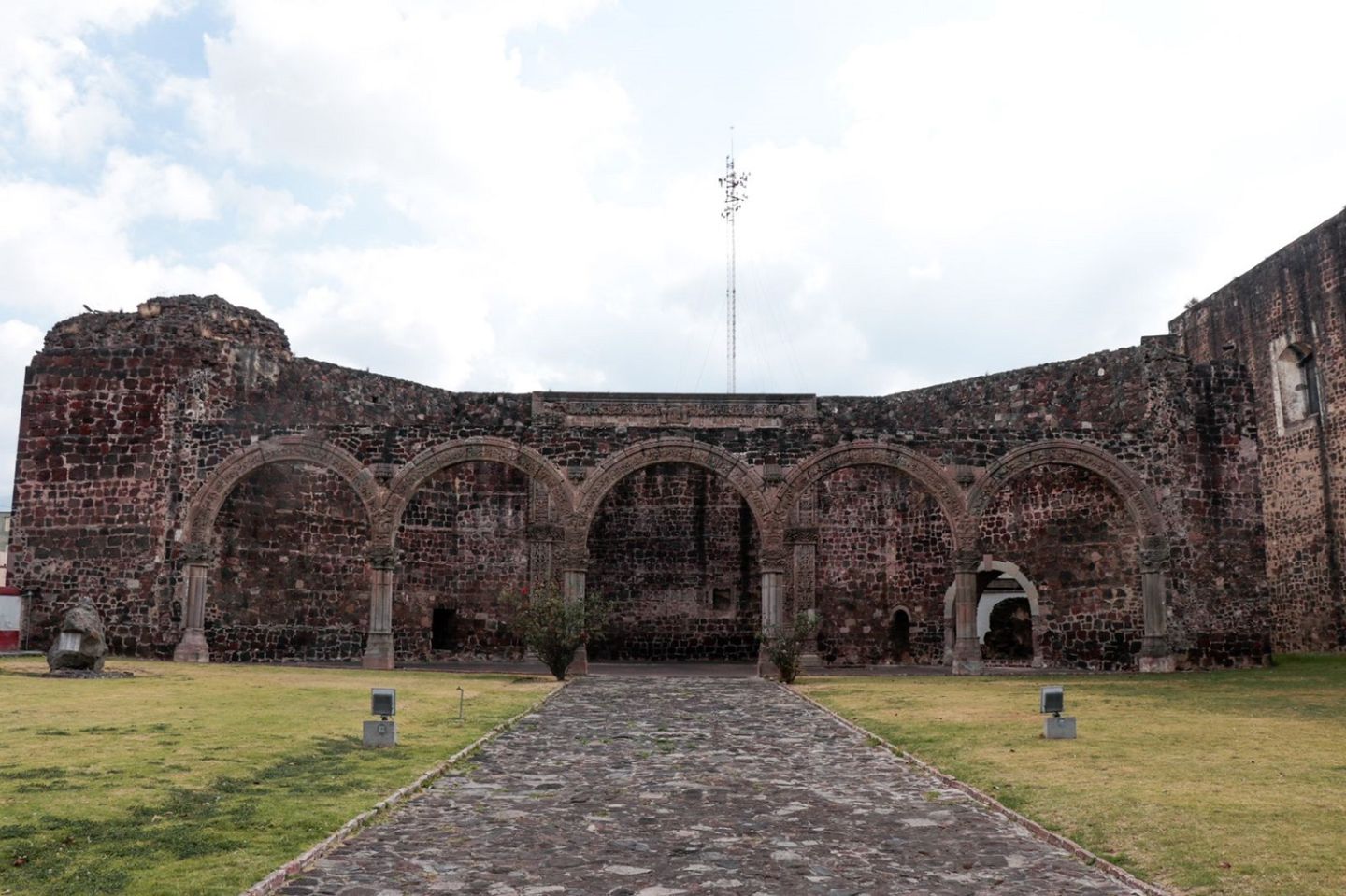 Tlalmanalco, un pueblo con encanto referente para el turismo religioso y de aventura 