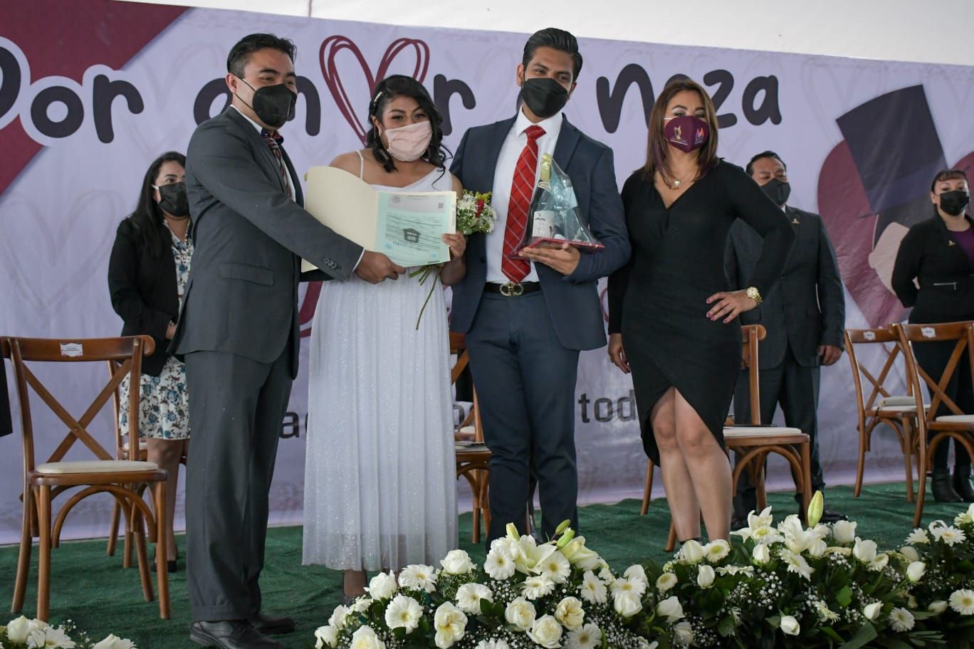 #Por amor a Neza casaron 661 parejas en Nezahualcóyotl 