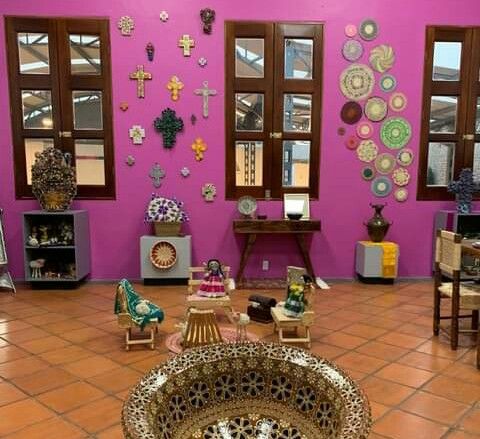 Inaugura IIFAEM en Texcoco tienda de artesanías en casa del Constituyente 