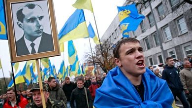 ¿Por qué acusan a mandatario de Ucrania de ser pronazi?