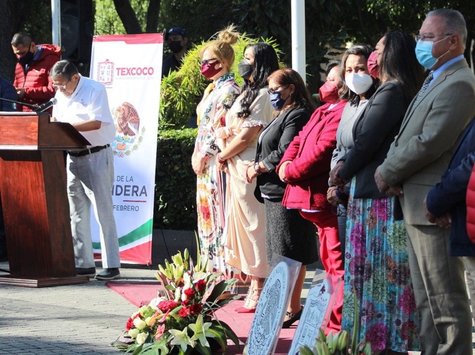 Conmemoran el CCI aniversario de la Bandera Mexicana en Texcoco