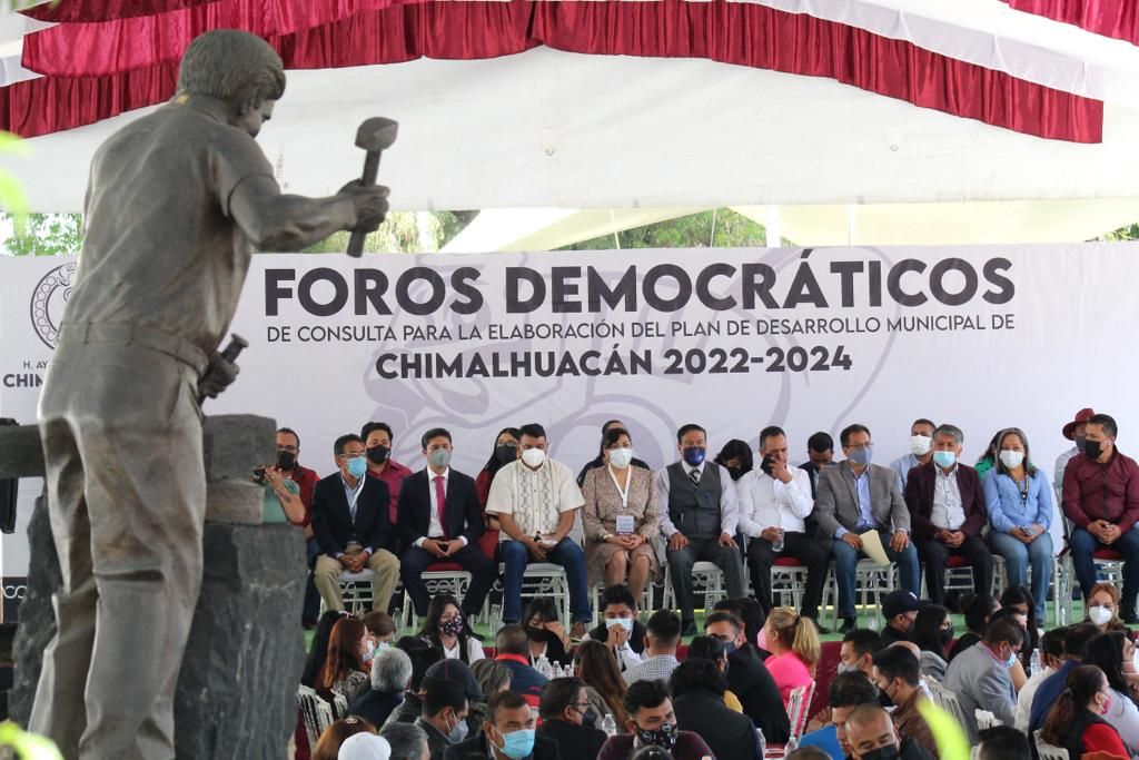 Tercer foro ciudadano en Chimalhuacán con tema Tecnología  para el buen gobierno 