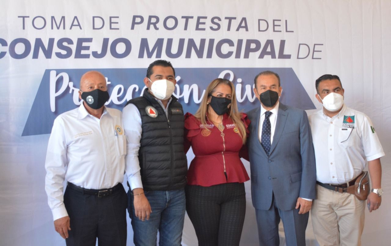 #Pedro Rodríguez alcalde de Atizapan tomó protesta al Consejo Municipal de PC