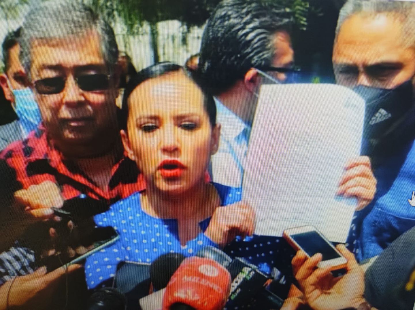 Sandra Cuevas es vinculada a proceso por robo, discriminación y abuso de autoridad