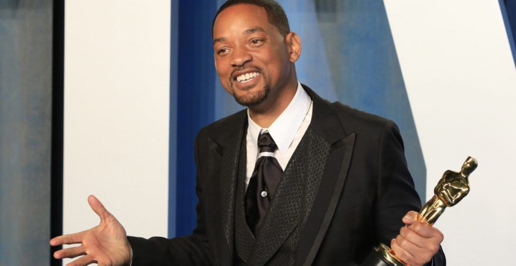 La Academia investiga a Will Smith por agresión a Chris Rock durante la ceremonia de los Óscar