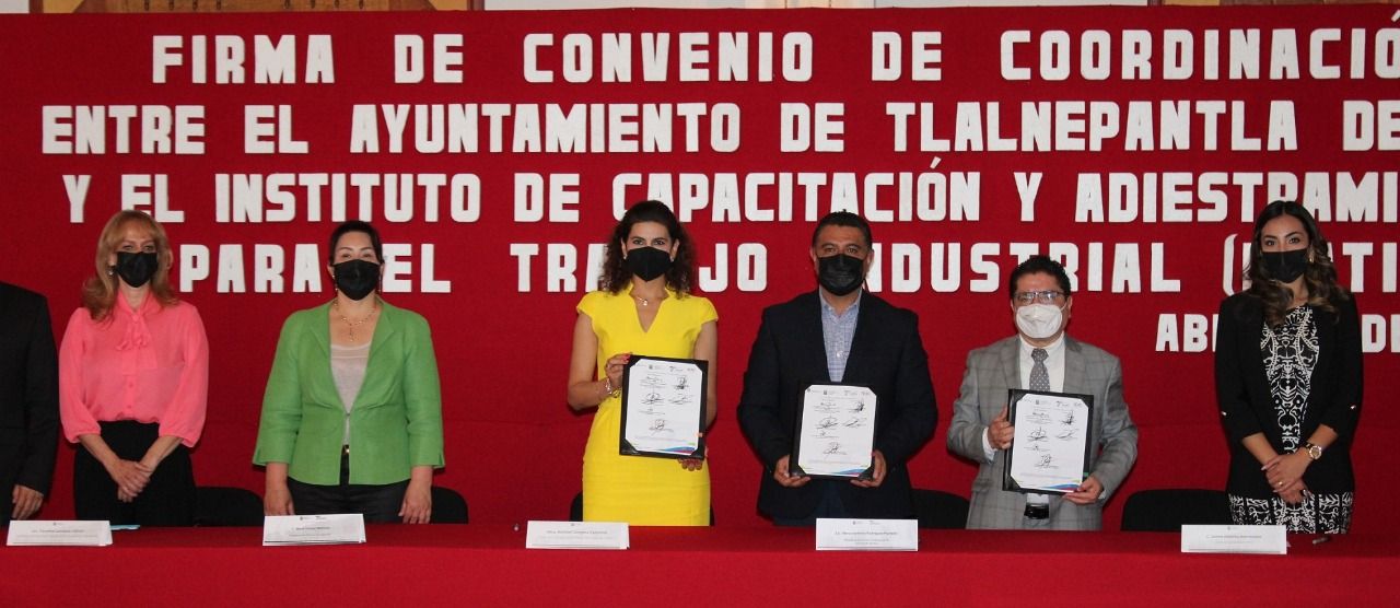 Firman STyPS e ICATI convenio de coordinación con ayuntamiento de Tlalnepantla