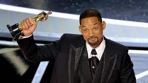 Academia de cine de EU prohíbe a Will Smith asistir a entregas de los Oscar por 10 años