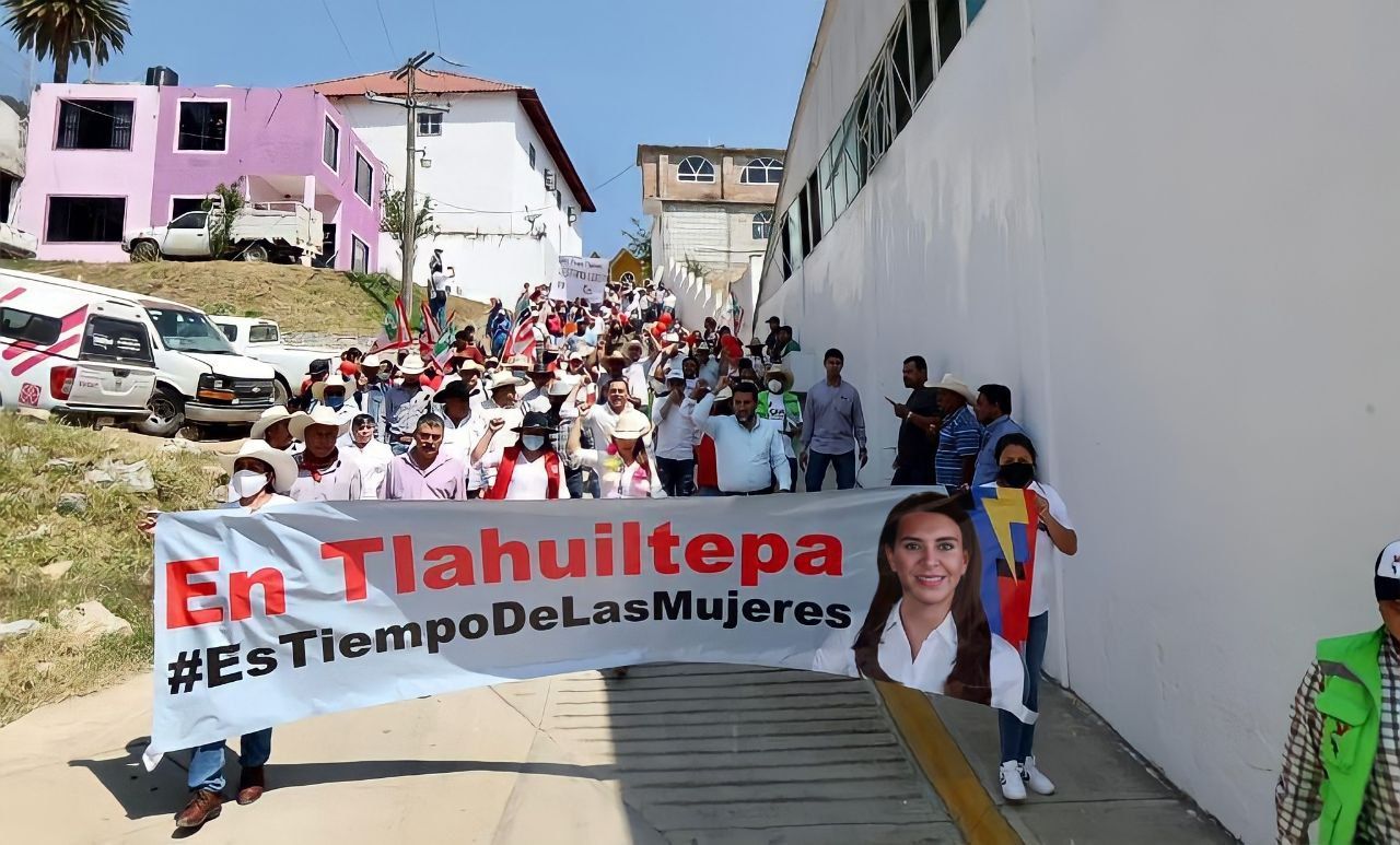 Refrenda Carolina Viggiano compromiso para trabajar por el desarrollo de Hidalgo