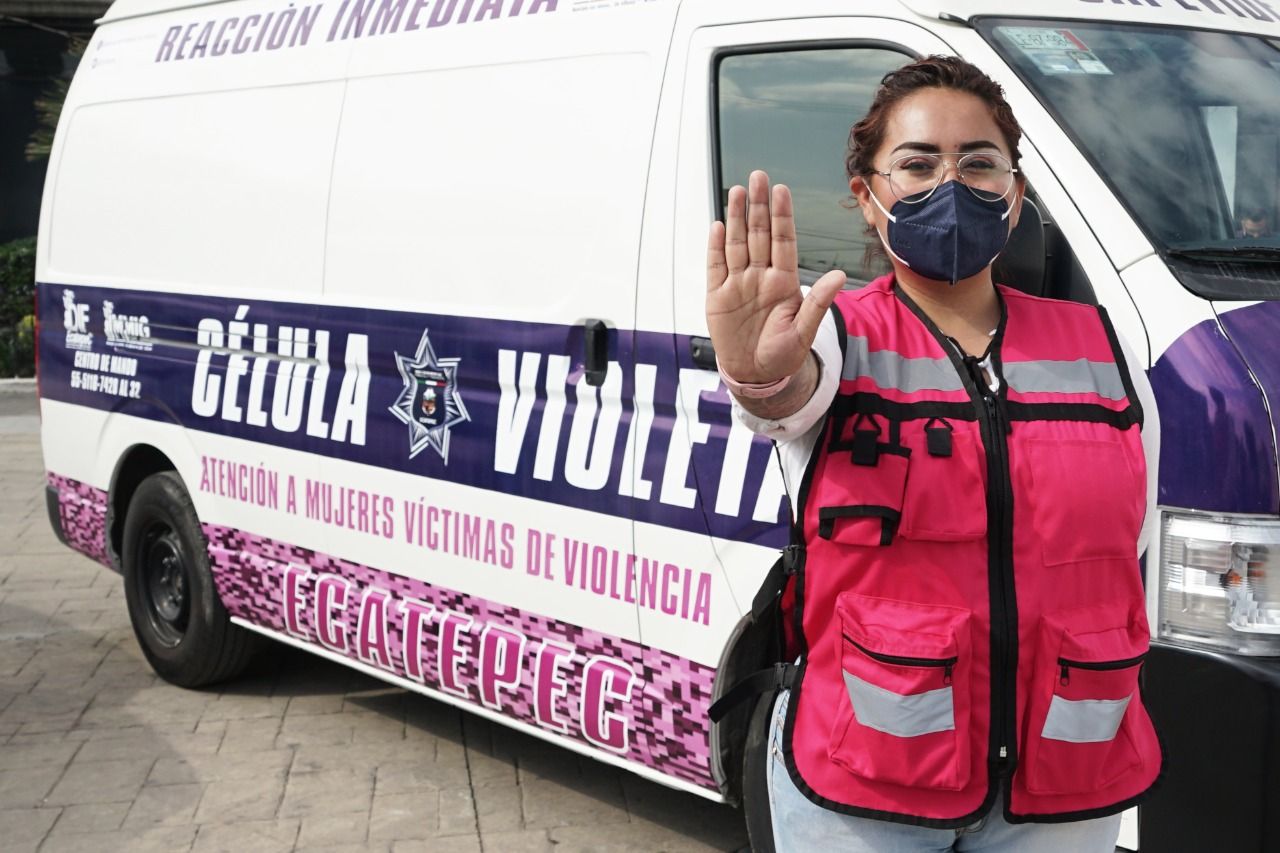 Célula Violeta de Ecatepec rescata a mujer que era agredida por su pareja