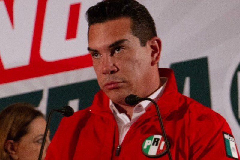 Construye Alito Moreno candidatura a 2024; está destinada al fracaso, como él 