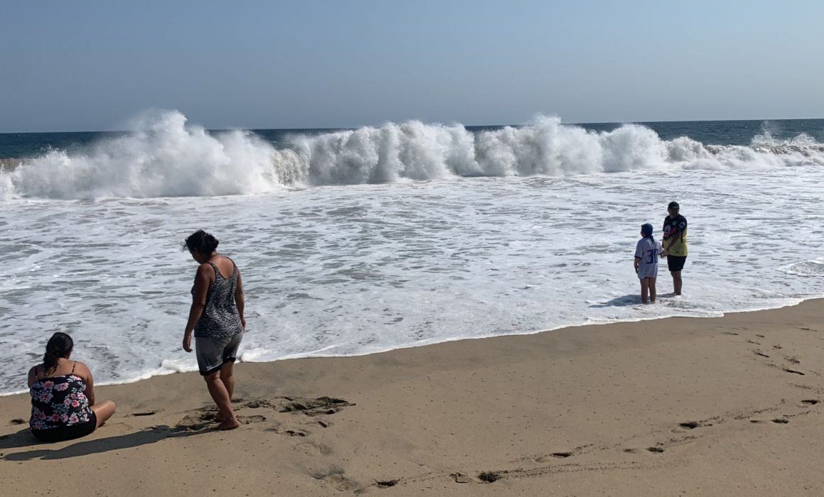 Alertan por olas de hasta 2.1 metros en Guerrero por nuevo mar de fondo