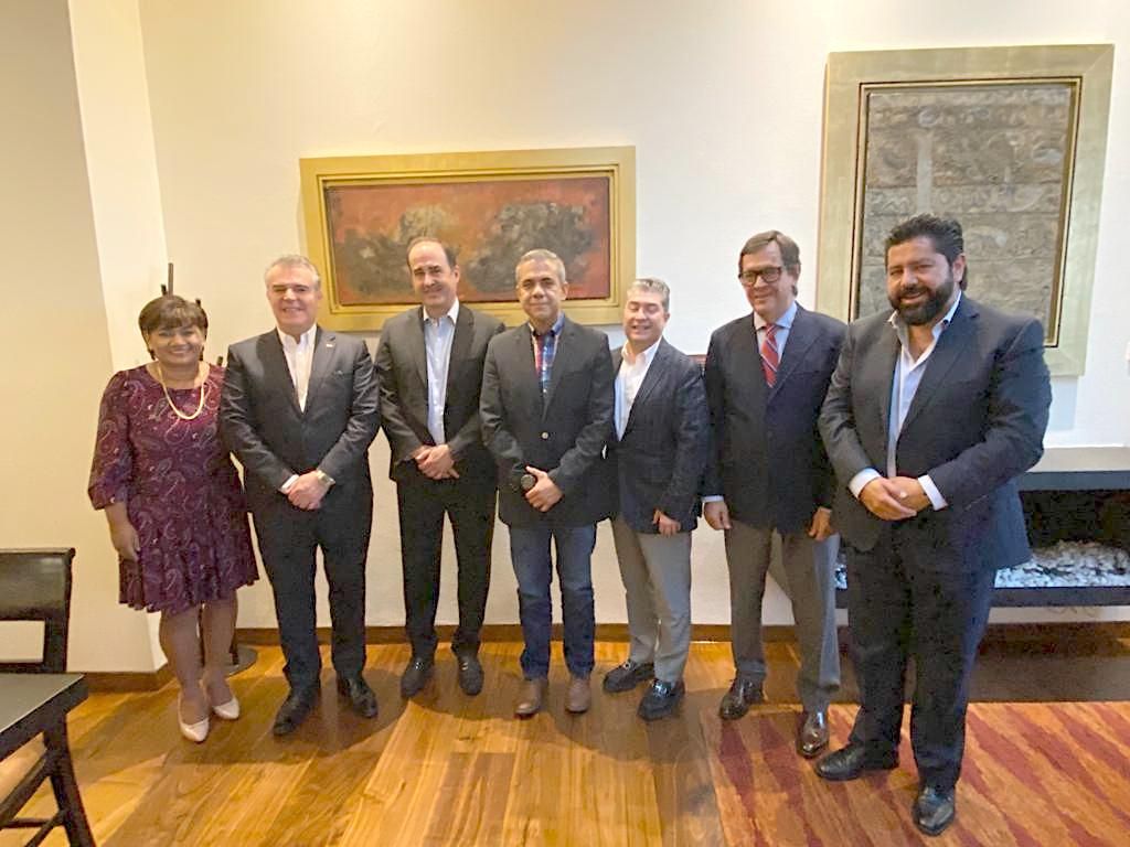  
Alcalde de Ecatepec y cúpula empresarial acuerdan cooperación en seguridad y desarrollo económico