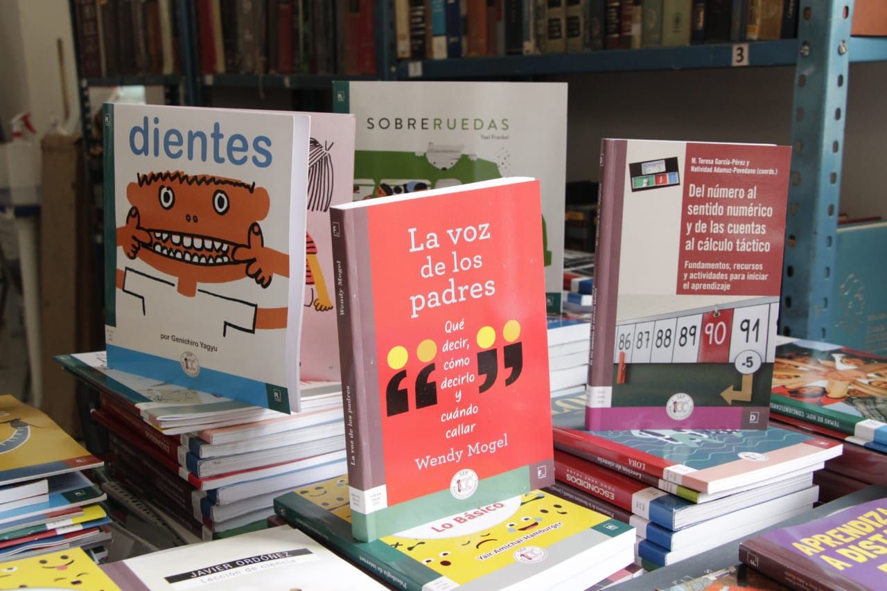 Llegan más de 600 libros a bibliotecas públicas de Río Blanco