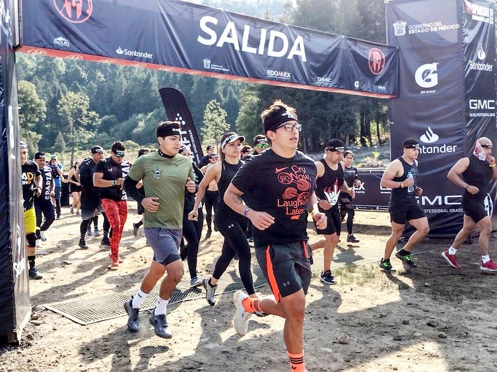 Participan cerca de 3 mil 500 corredores en Spartan Edoméx en Amanalco 