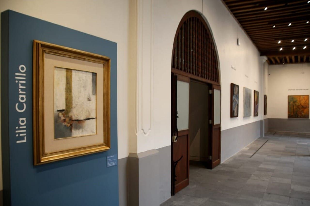 Exhiben pieza de Lilia Carrillo en exposición
’Sororidad. La Otra Mirada al Arte en México’.