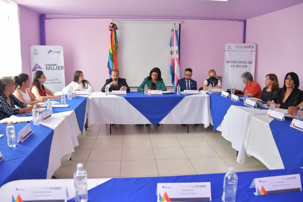 #Alcalde de Atizapan, Pedro Rodríguez se reunió con la comunidad transgénero 
