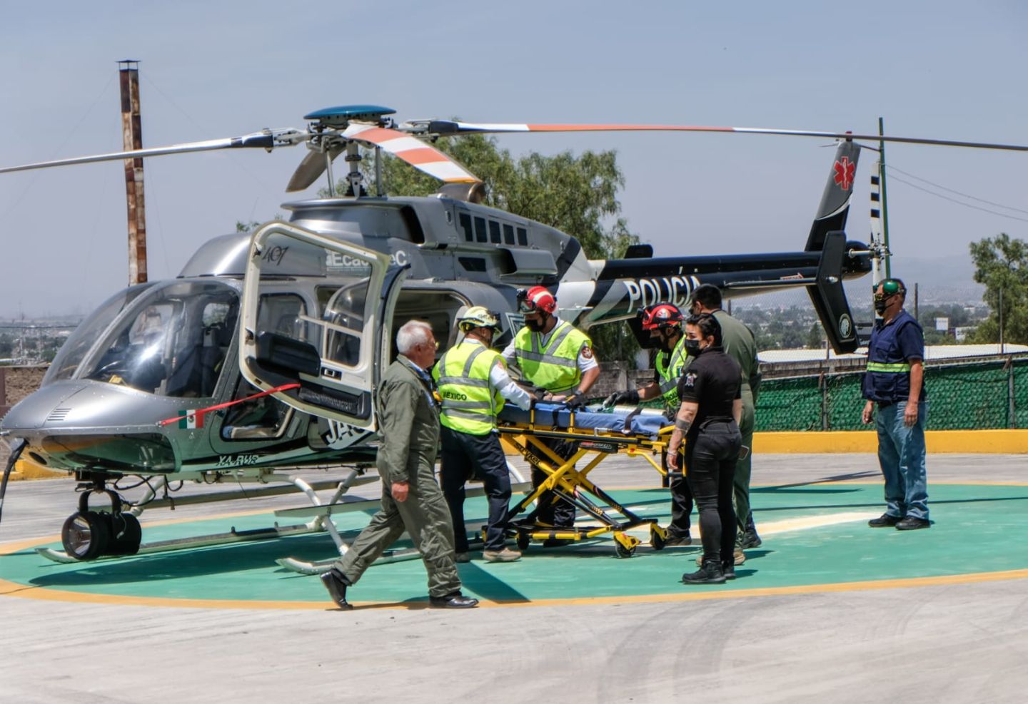 #Helicóptero Jaguar 1 de Ecatepec traslada a #niño de 8 meses de edad  que sufrió #caída de 3 metros de altura