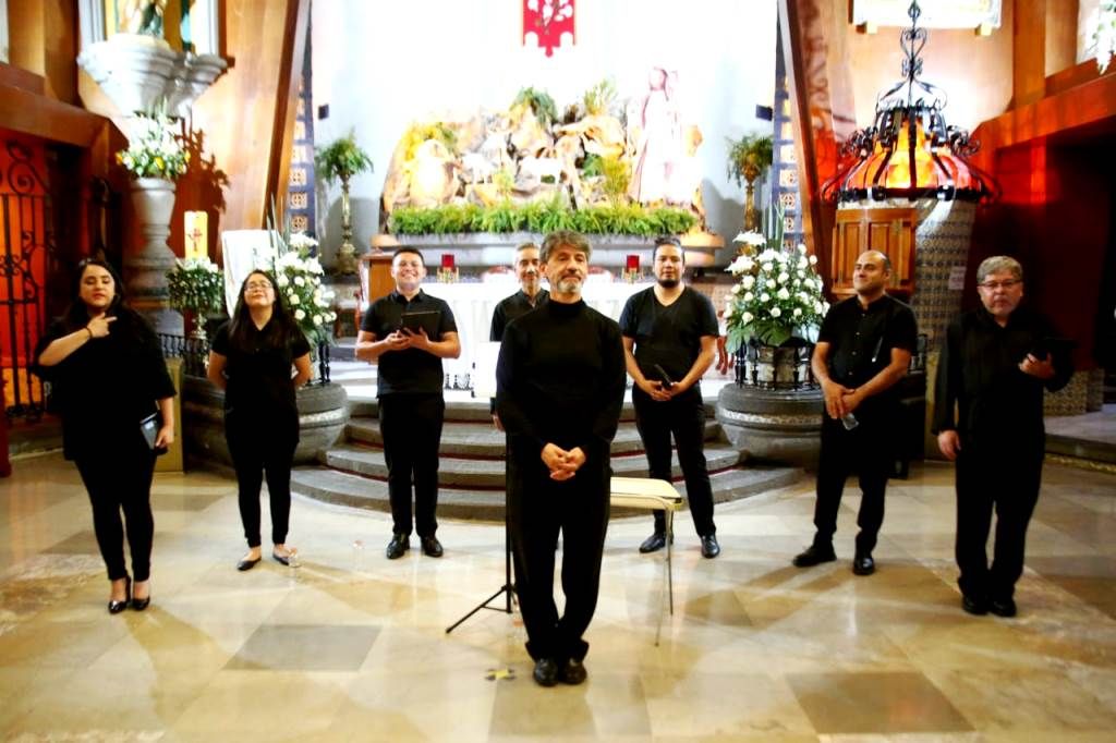 El Octeto Vocal regala tarde musical al público de Almoloya de Juárez