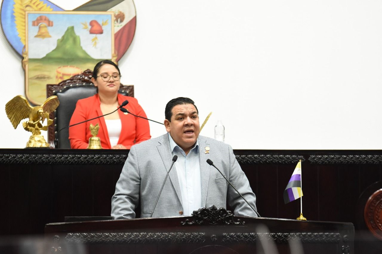Presenta Miguel Martínez ’El Oso’, iniciativa de ley que reconoce los derechos de las Personas No Binaries en Hidalgo