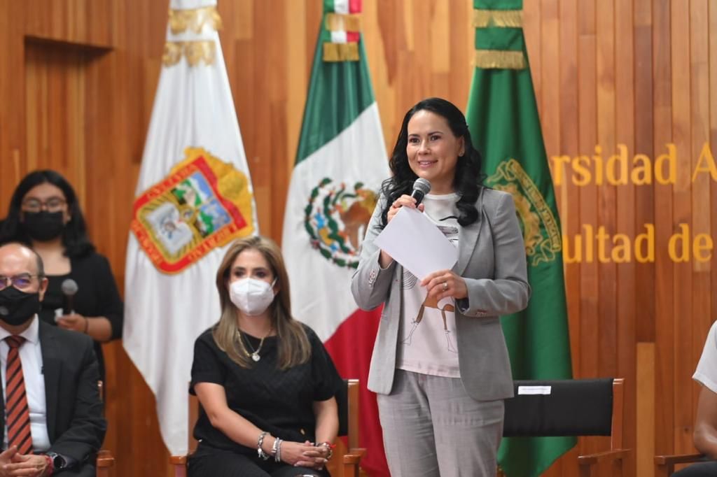 Es Participación de jóvenes y sociedad civil fundamental para mejorar el Desarrollo Social 
