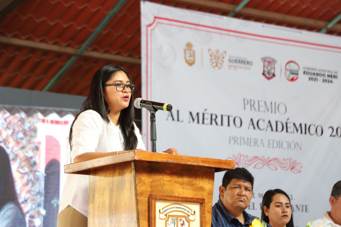 En el Día del Estudiante, la titular de Sejuve, Jéssica Maldonado encabezó la ceremonia del Premio al Mérito Académico 2022
