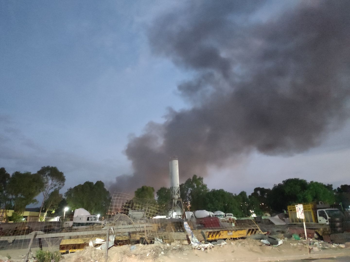 Se registra fuerte incendio en Chimalhuacán con límites de chicoloapan