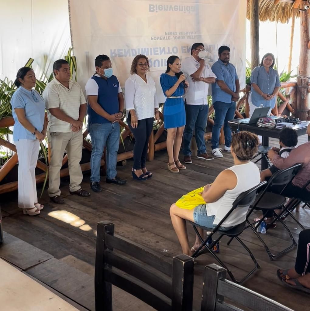 Inaugura Lupita González taller de ’Derechos de las mujeres’ 