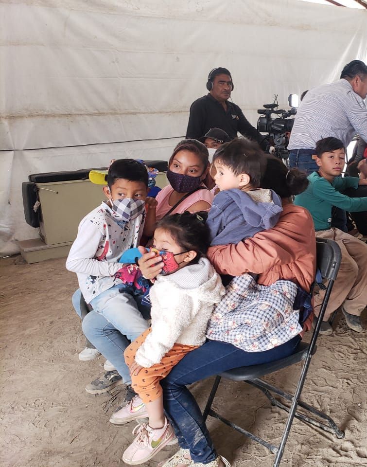 Salud y DIF Chimalhuacán  Atienden a Familias en Riesgo de Intoxicación  a Causa de Incendio 