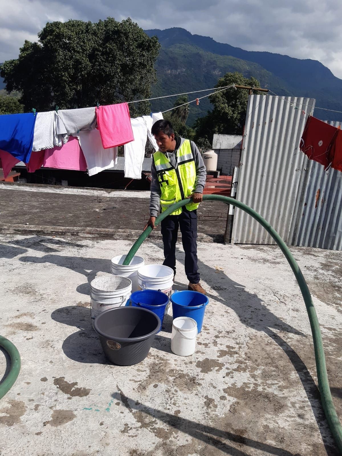 Nogales Veracruz Apoya Con pipas de agua a colonias